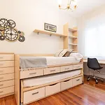 Park & Museum By Next Stop Apartamento