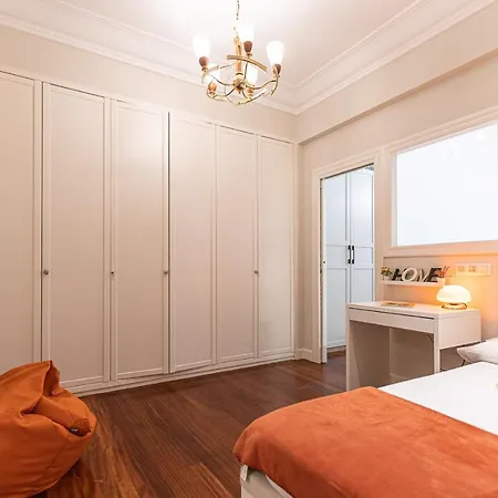 Park & Museum By Next Stop Apartamento