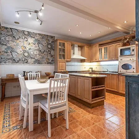 Park & Museum By Next Stop Bilbao