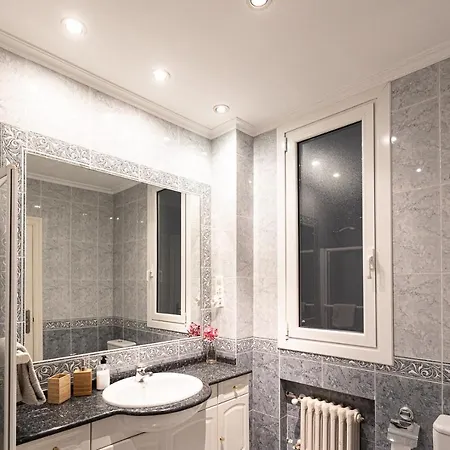 Park & Museum By Next Stop * ビルバオ